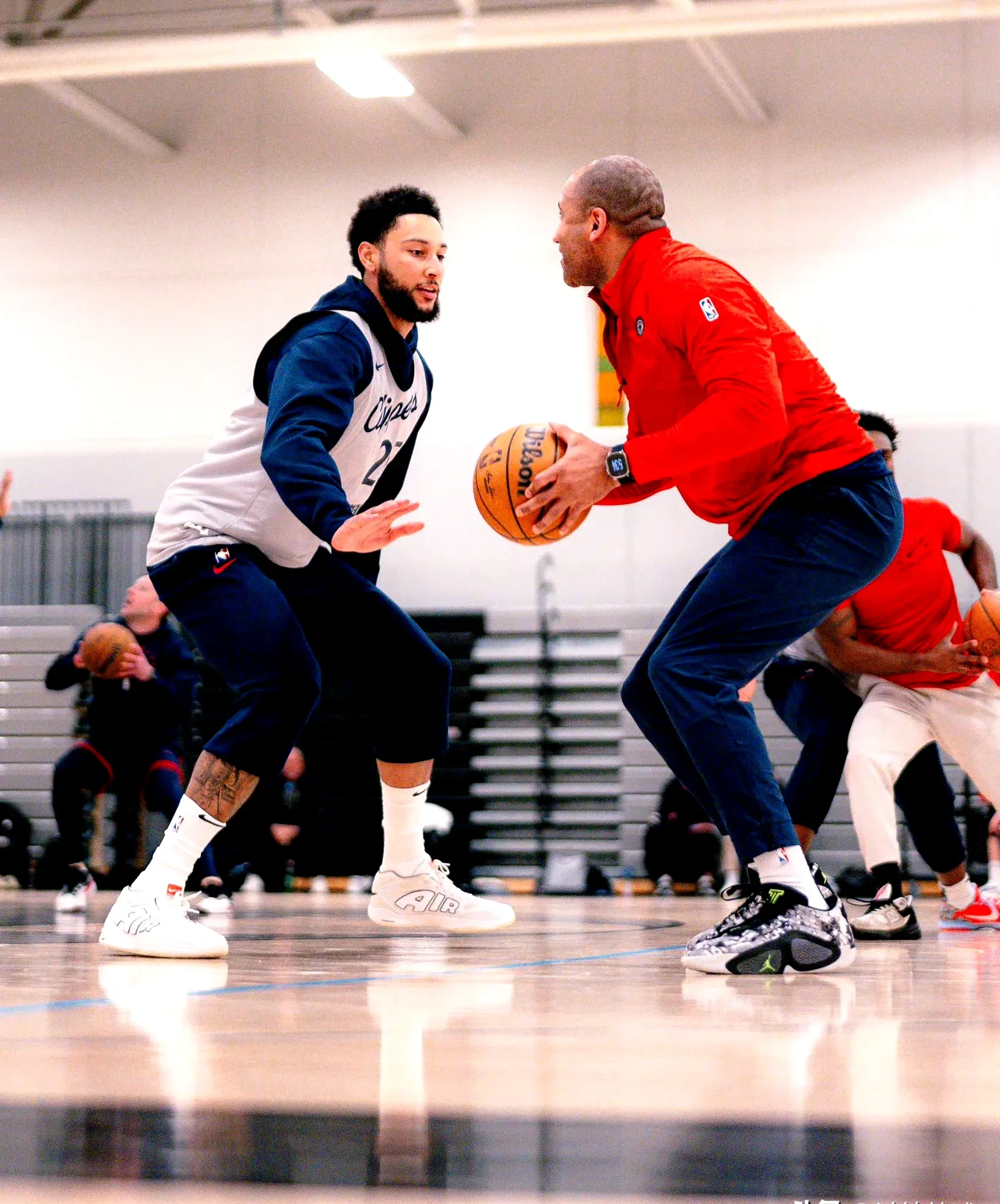 MK体育-关于NBA-比尔和太阳达成买断澄清期后加盟快船的信息