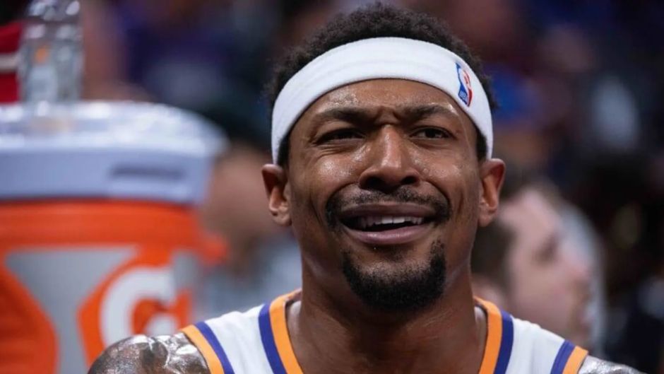 关于NBA-比尔和太阳达成买断澄清期后加盟快船的信息