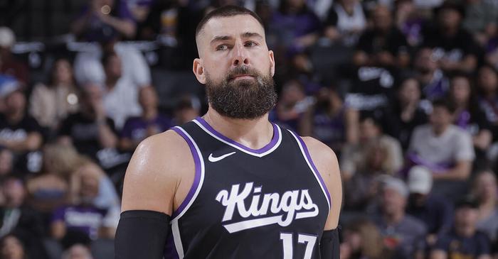 MK体育-NBA-想回欧洲!瓦兰寻求买断合同掘金正说服他留在NBA